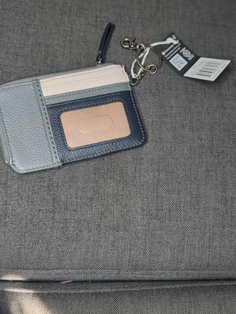 New With Tags the Sak Iris Card Wallet - Picture 2 of 4